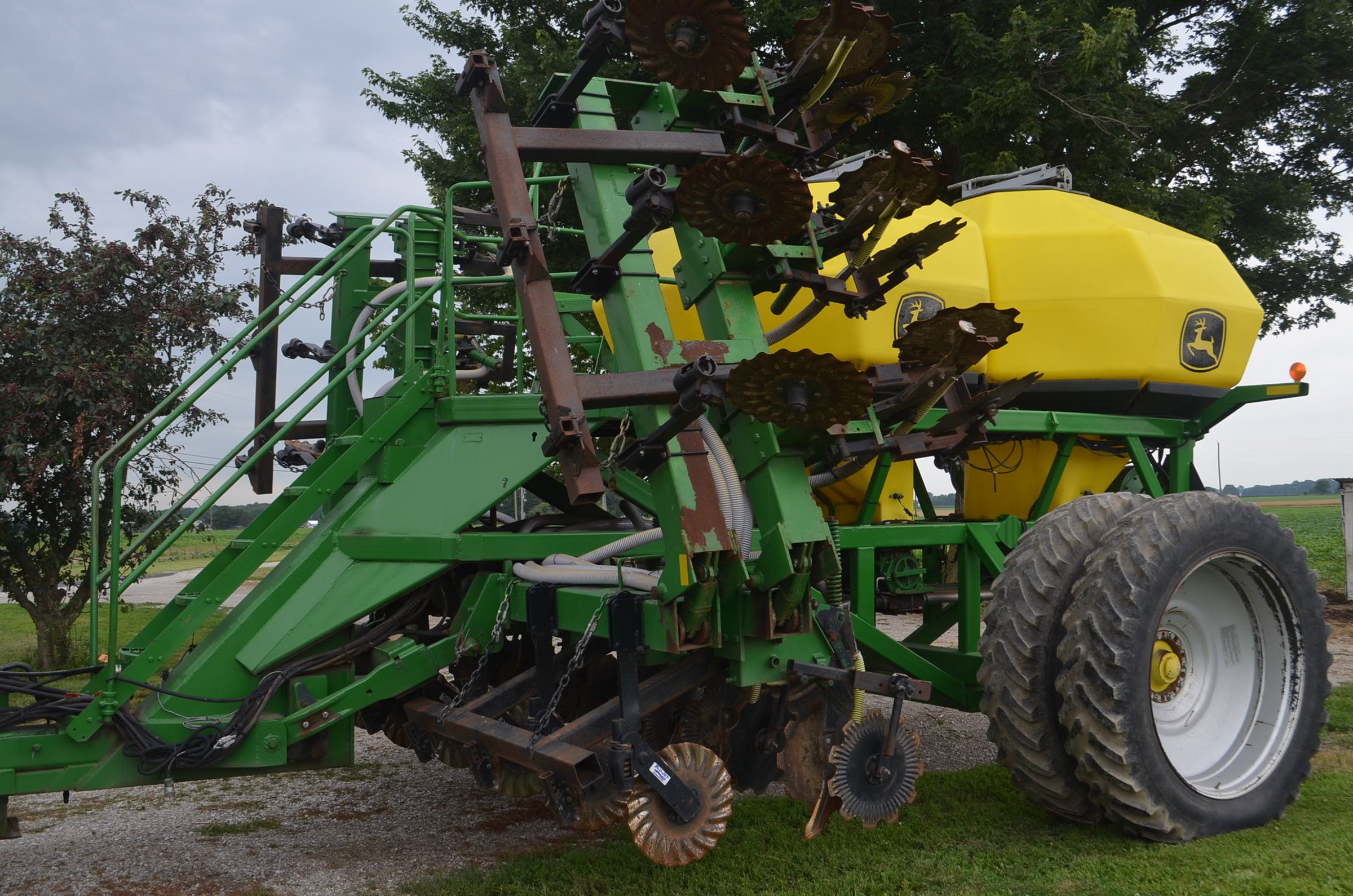 Property photo 19 - FARM EQUIPMENT AUCTION IN PAULDING CO., OHIO